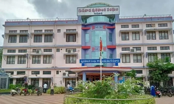 Hyderabad to Gudivada Cab